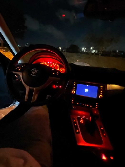 Navigatie Android 15 Dedicata BMW E46 1-12GB RAM - QLed CarPlay DSP 4G
