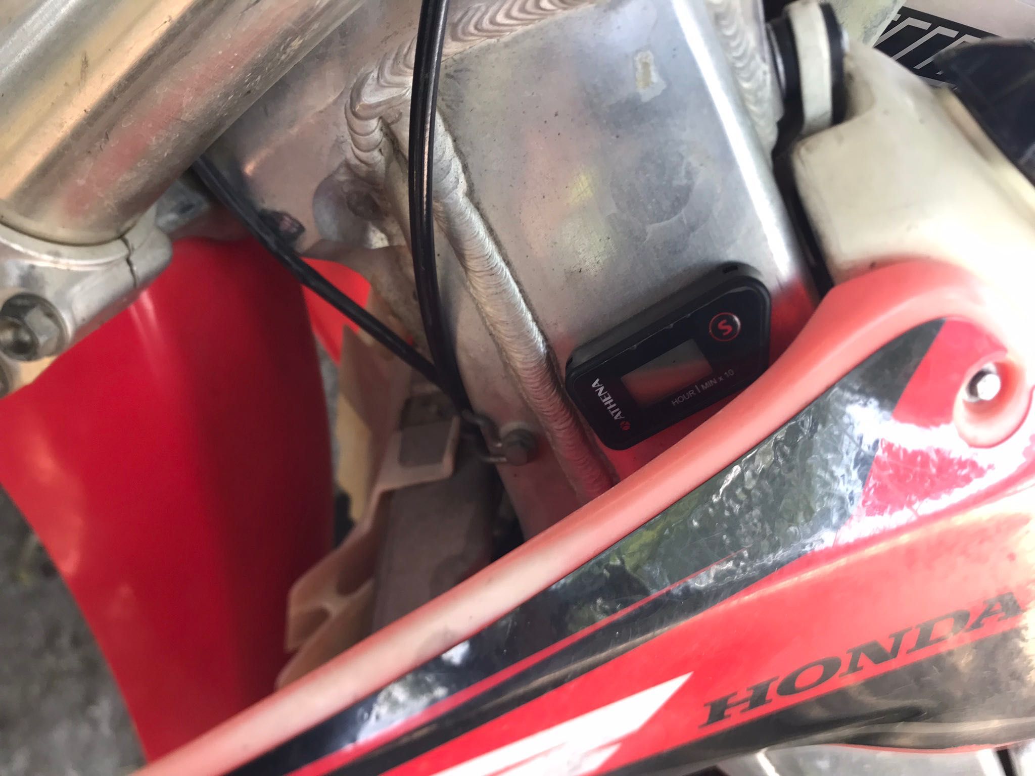 Продавам Honda cr 125