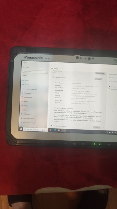 Tableta militară Panasonic