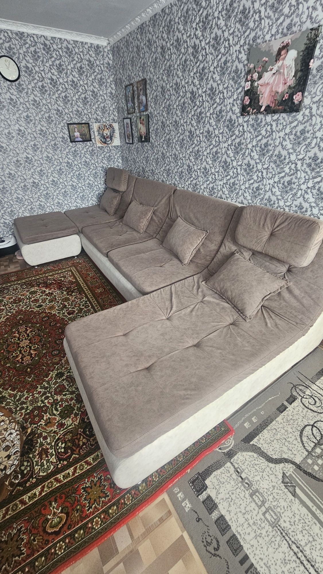 Продам диван Пума.