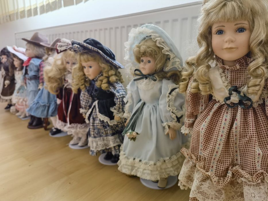 Порцеланови колекционерски кукли