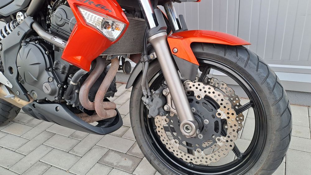 Kawasaki Er-6n 2010 garanție