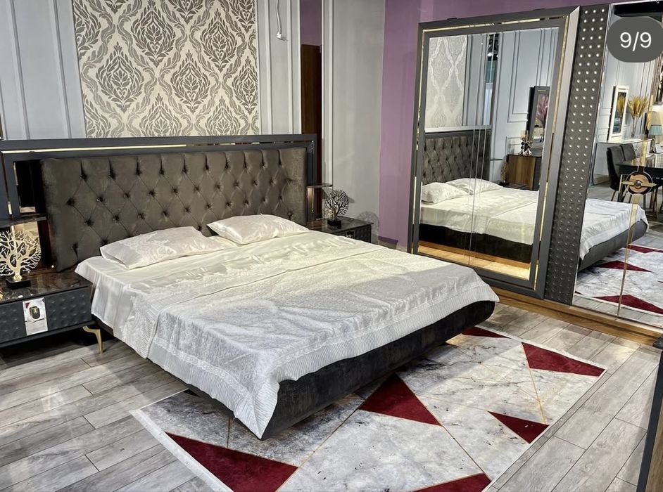 Спальный гарнитур