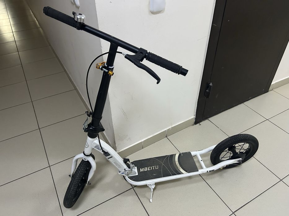 Самокат с тормозым