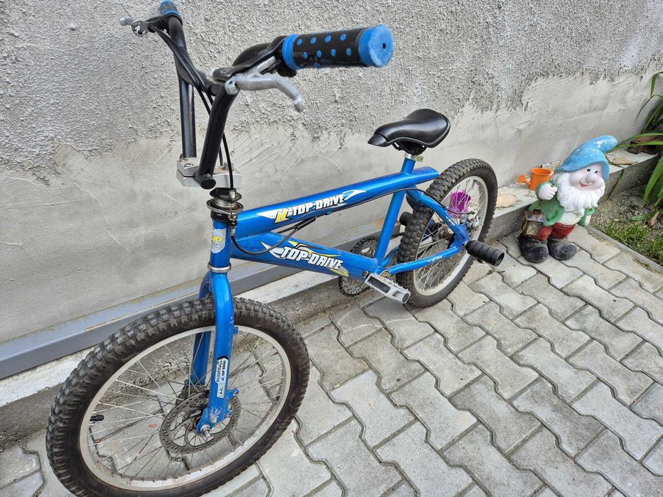 De vanzare doua biciclete copii