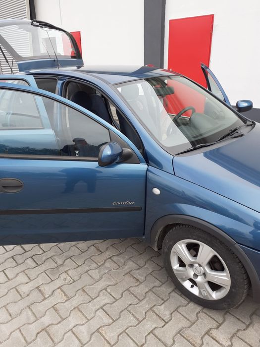 Opel Corsa 1350€