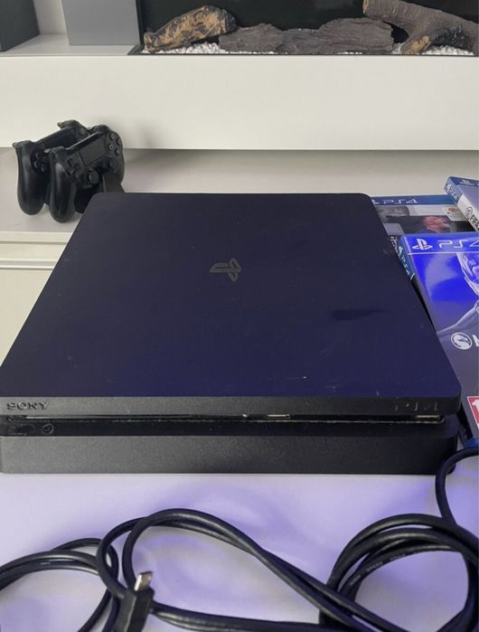 Ps4 slim 1 tb 2 manete