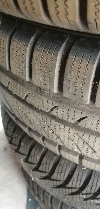 Jante otel Ford Fusion cu cauciucuri iarna pe 14