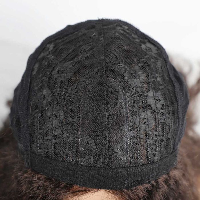 Kinky къдрава обемна омбре кафява перука на път с по-светли краища