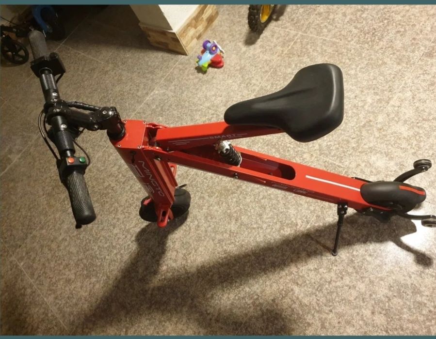 Vand bicicleta electrica foarte pliabila