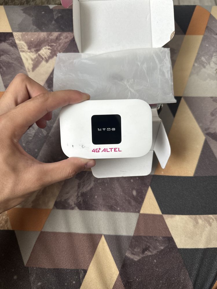 Wi-Fi Роутер состояние отличный