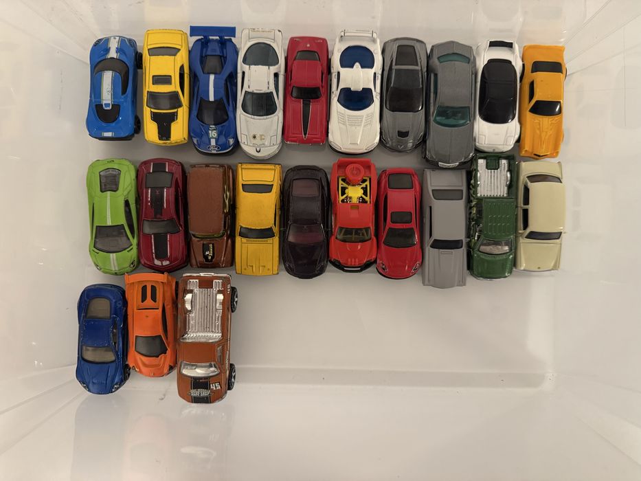Hot Wheels Matchbox Majorette колички