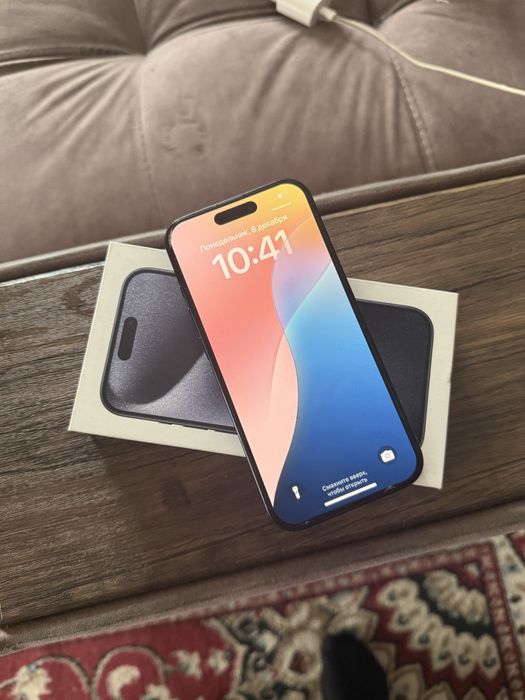 Продам iphone 15 pro 128 gb