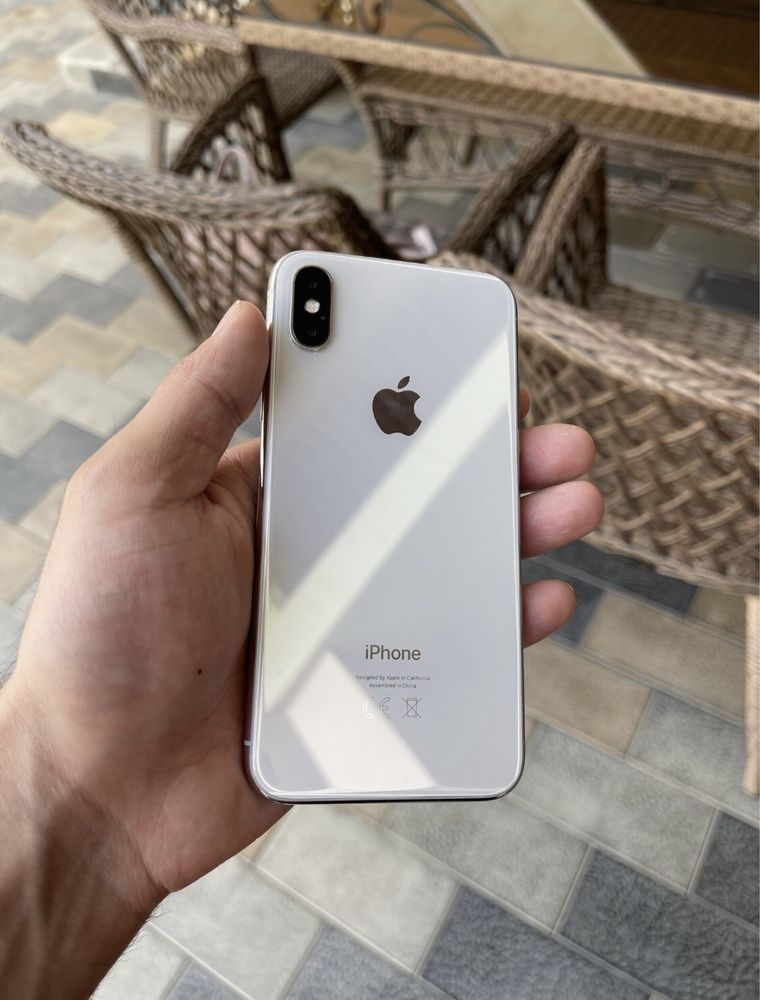 Iphone X Ideal Face true ton bor qimmat zashitnik quyilgan betiga