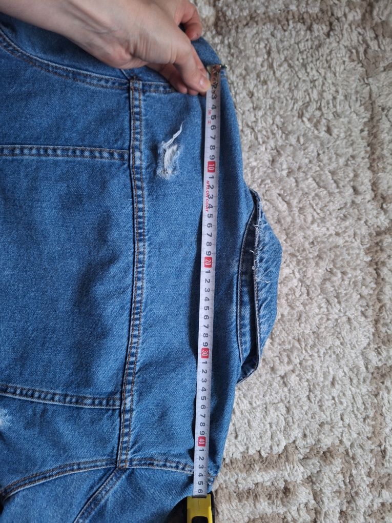 Geaca blugi Zara 11-12 ani merge si adult micut
