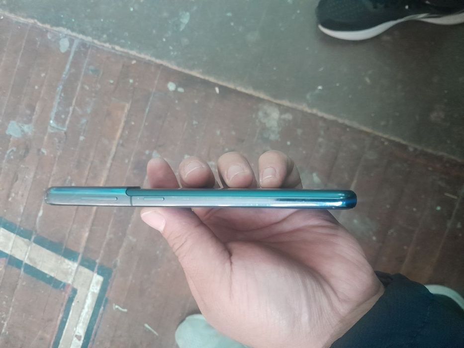 Samsung s21 5g vetnam srochna yana otberamiz narxini