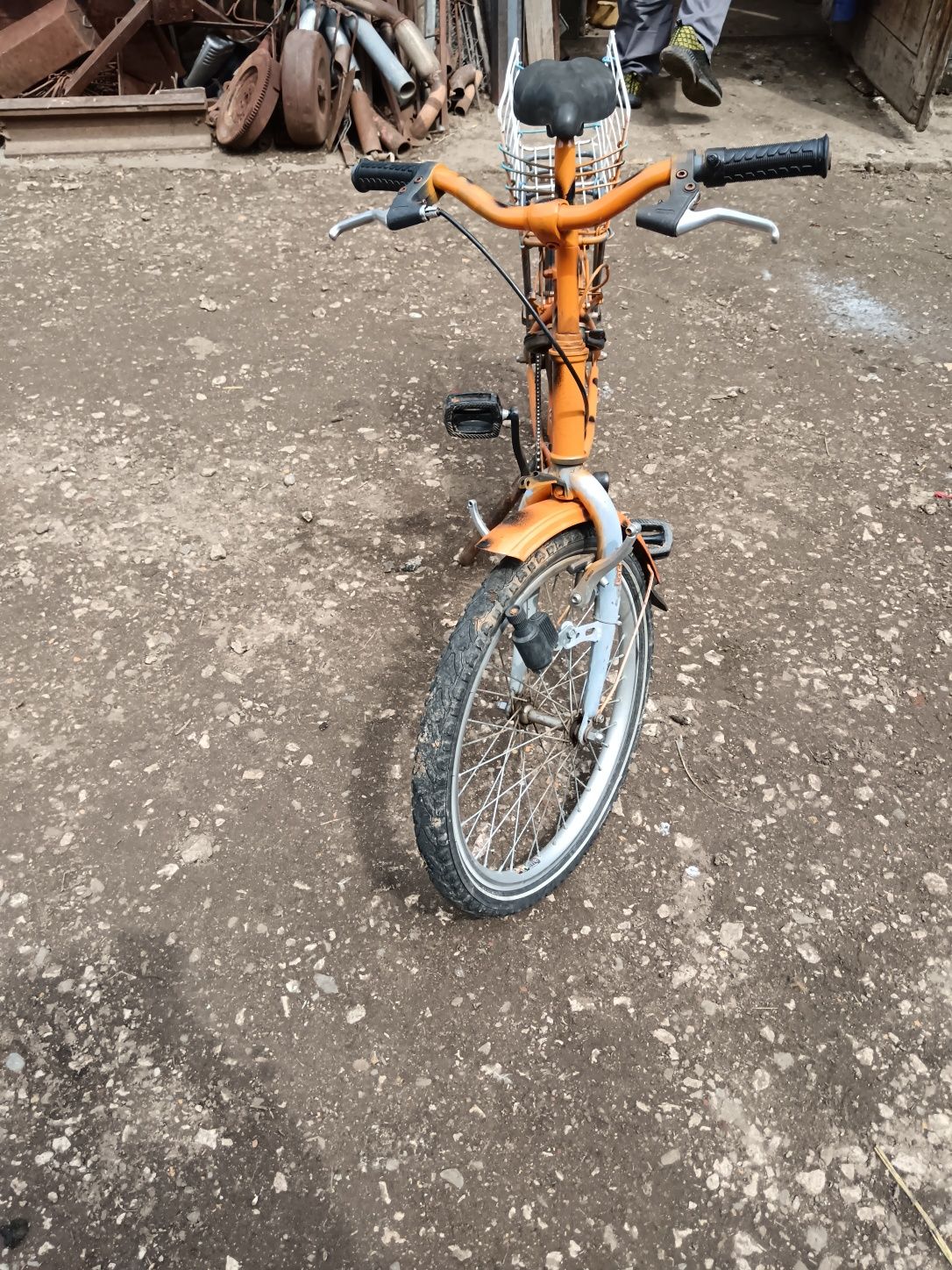 Vând bicicletă în stare bună