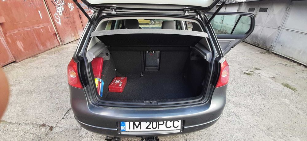 VW Golf 5 1.6 Benzina 102 Cp 2005 Inmatriculata Ro