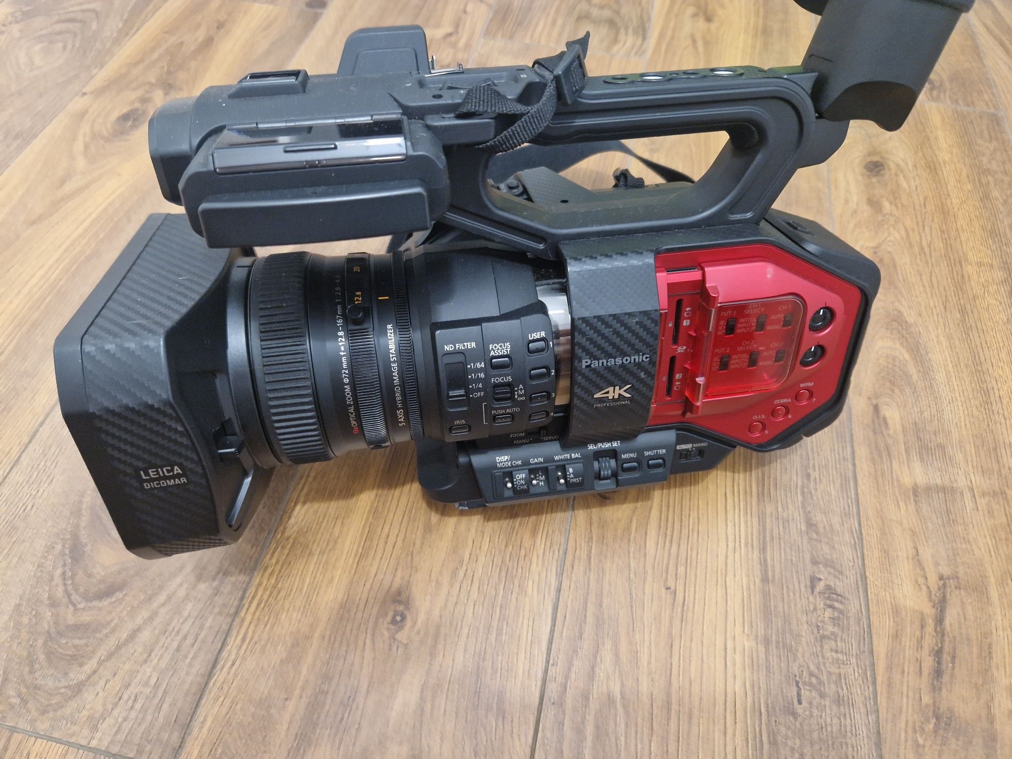 Camera Panasonic AG-DVX 200