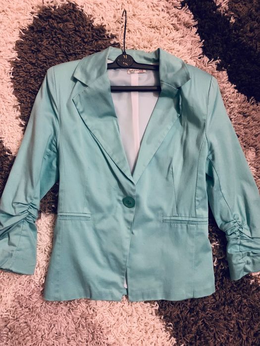 Sacouri pentru femei