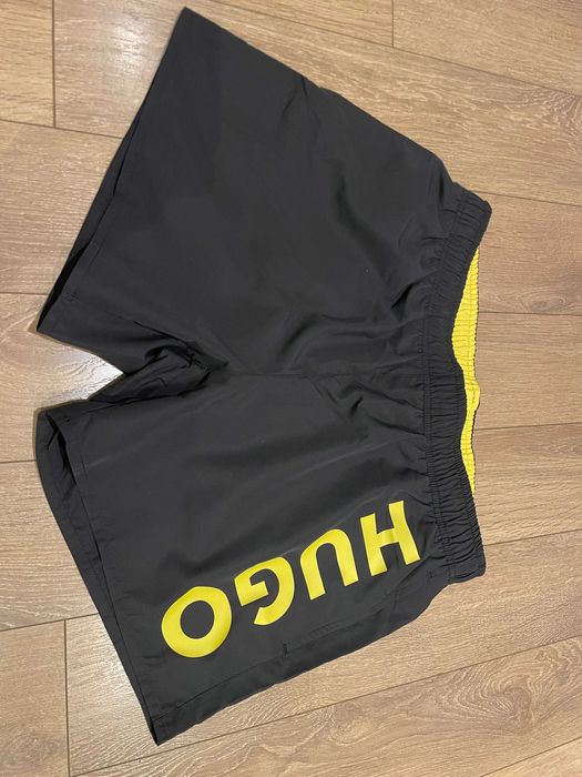 HUGO BOSS, Оригинални Плувни шорти, два модела, размер: М