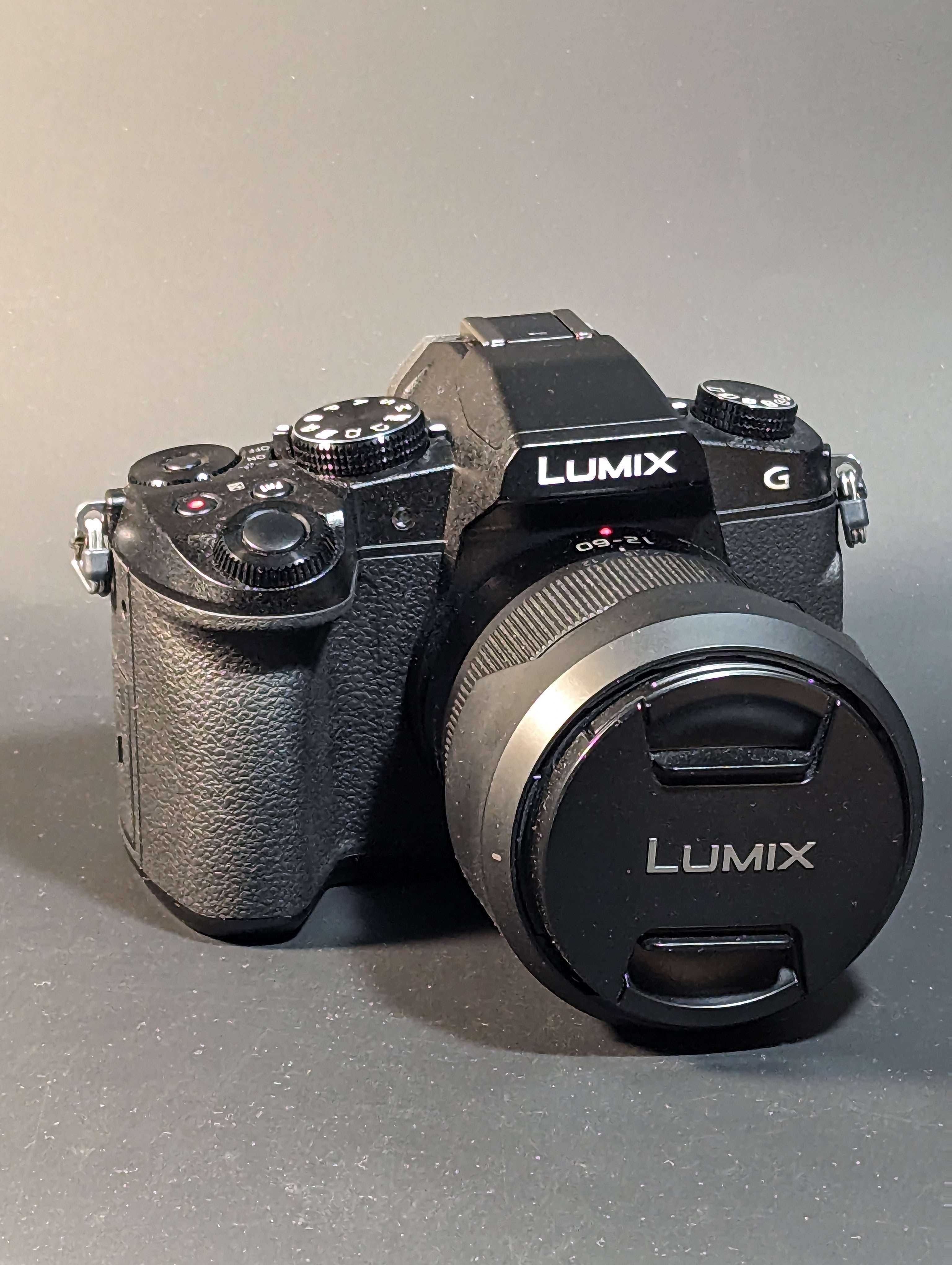 Фотоапарат Lumix G80 / G85 + 2 обектива