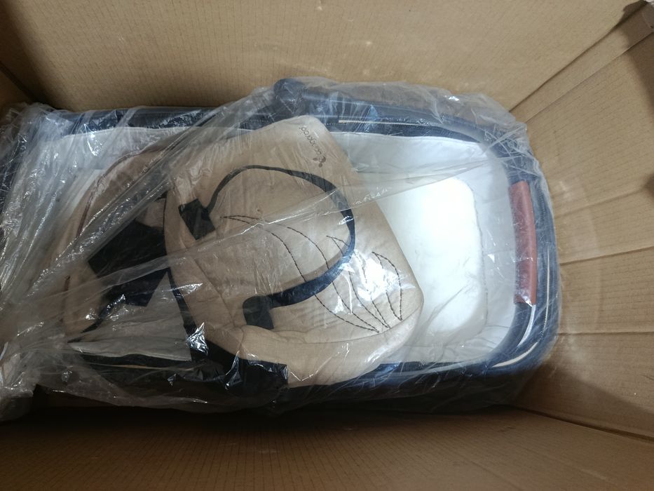 Продавам нова количка  CANGAROO ELLADA