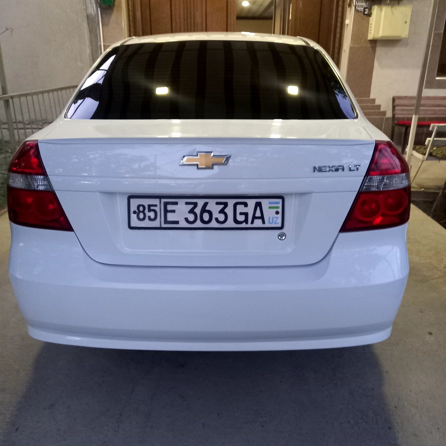 Srocna nexia 3 sotiladi