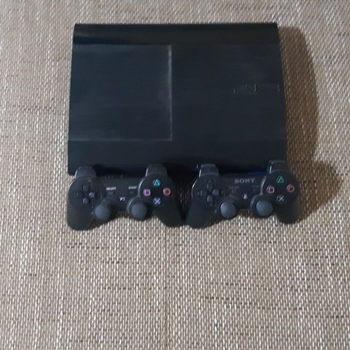 Продам sony playstation 3