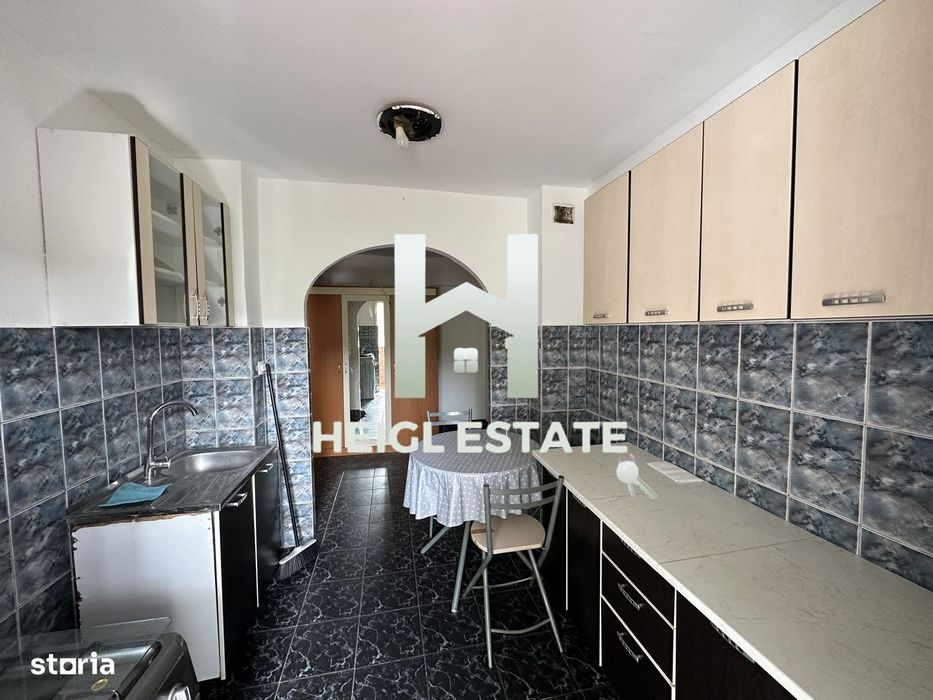 Apartament cu 3 camere in Zona Soarelui