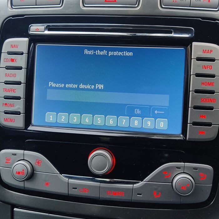 Decodare ONLINE Radio Casetofon CD Media Navigatie RNS RCD Dacia Ford