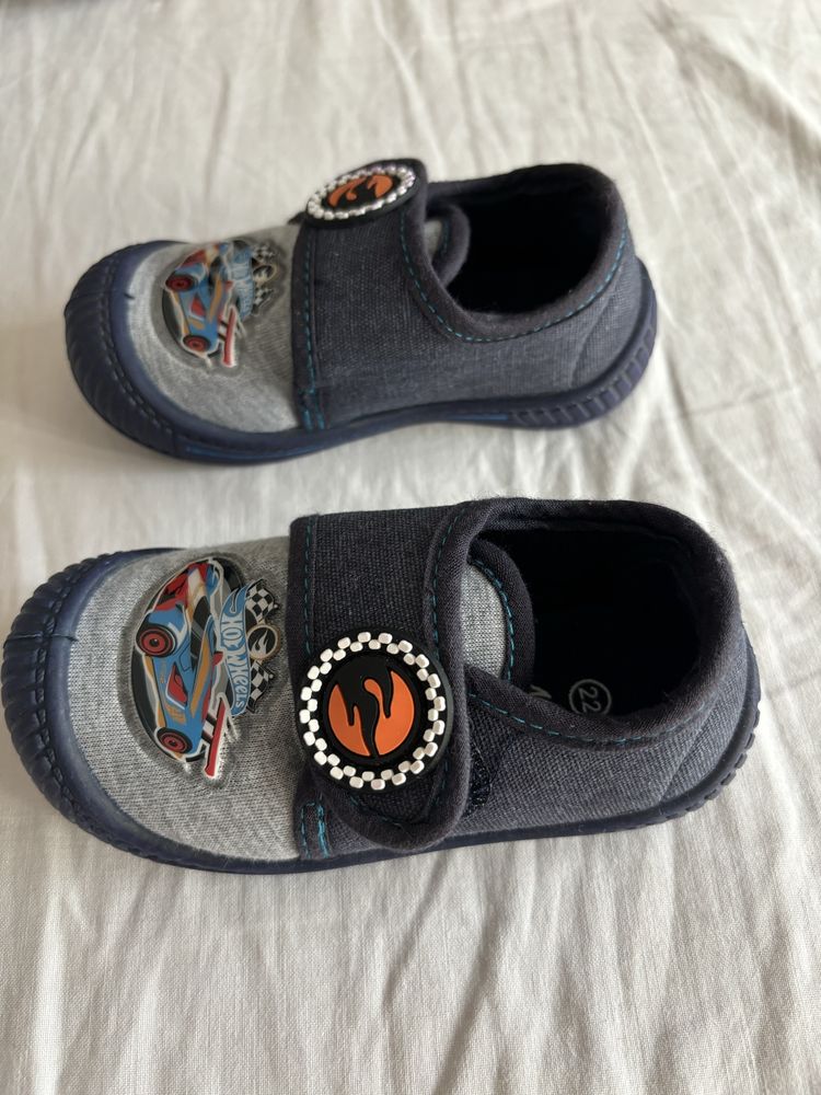 Incaltari de casa Deichmann