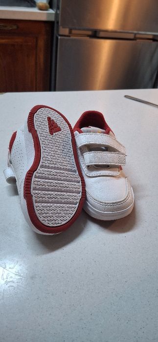 Детски маратонки Адидас