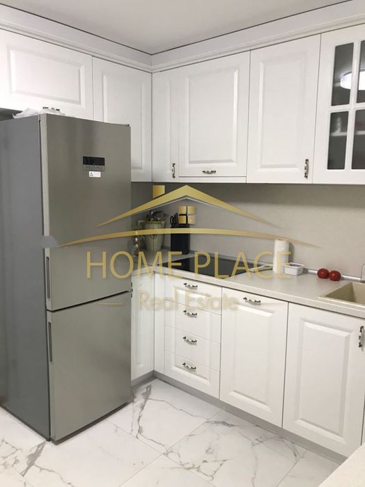 Дава се под наем Тристаен апартамент в Варна, Чайка - 87 кв.м за 765 € - Снимка #1