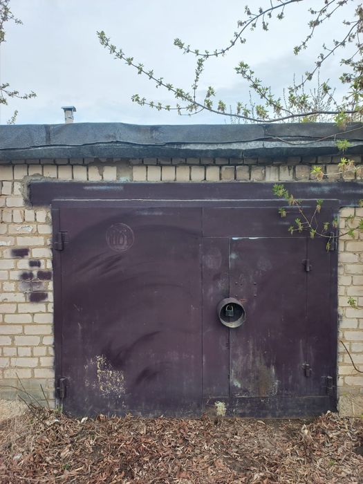 Продам гараж или сдам на длительный срок 6  кооператив 1 мил 200 тыс