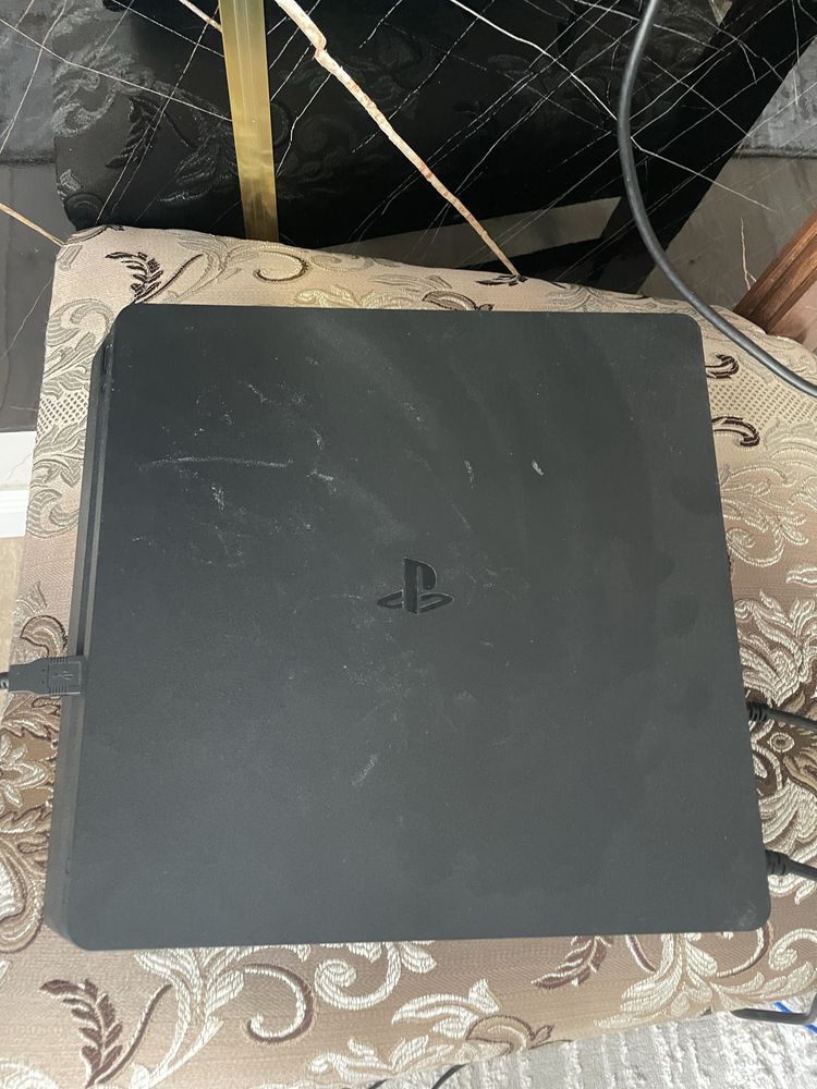 PlayStation 4 срочно