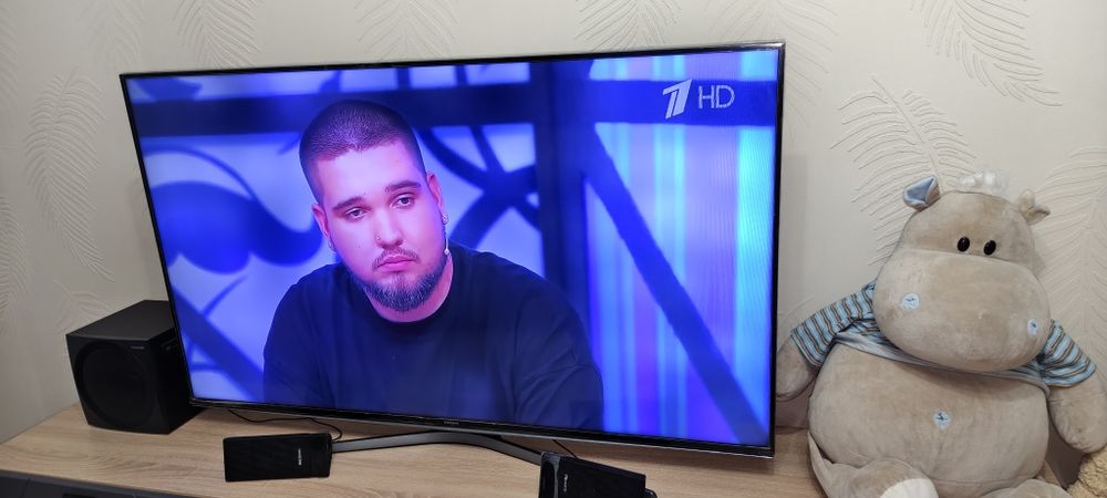 Продам телевизор Самсунг