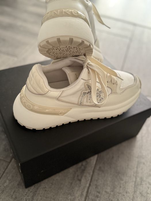 Pinko сникърси, с камъчета, 38р