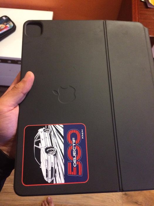 Husa cu tastatura Apple Magic Keyboard pentru iPad Air 13" (M3)