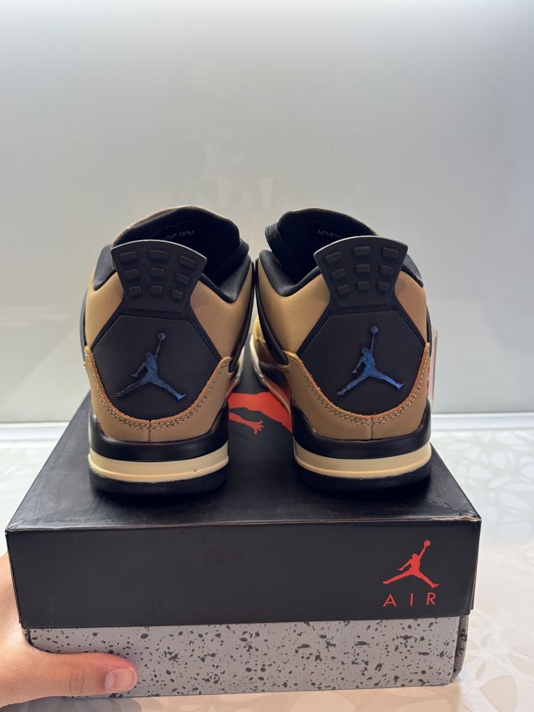 Jordan 4 Retro Fossil Мъжки Кецове 43 Номер + Кутия