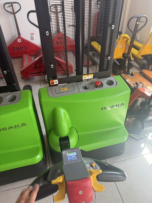 Transpaleta electrica 1,5 tone la 3 metri