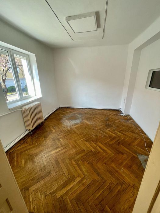 Spatiu comercial , birouri , zona Horea central