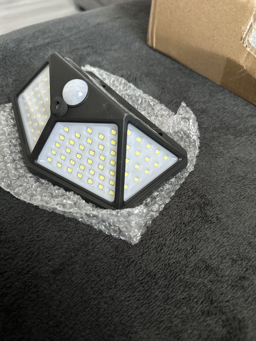 Lampi solare exterior curte / gradina