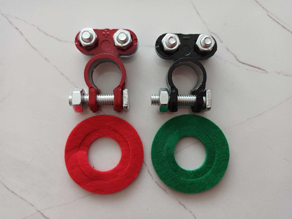 Клеми за акумулатор 2бр НОВИ, полюсно-ориентирани