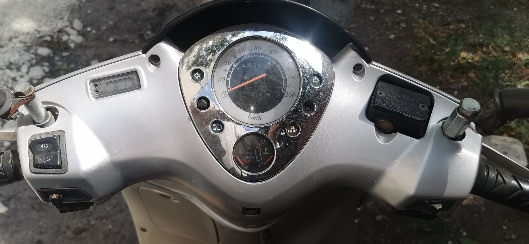Мотоциклет Honda  Nes 150