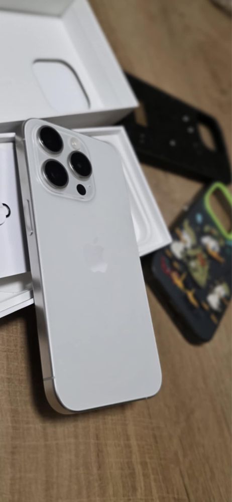 IPhone 15 pro 128GB