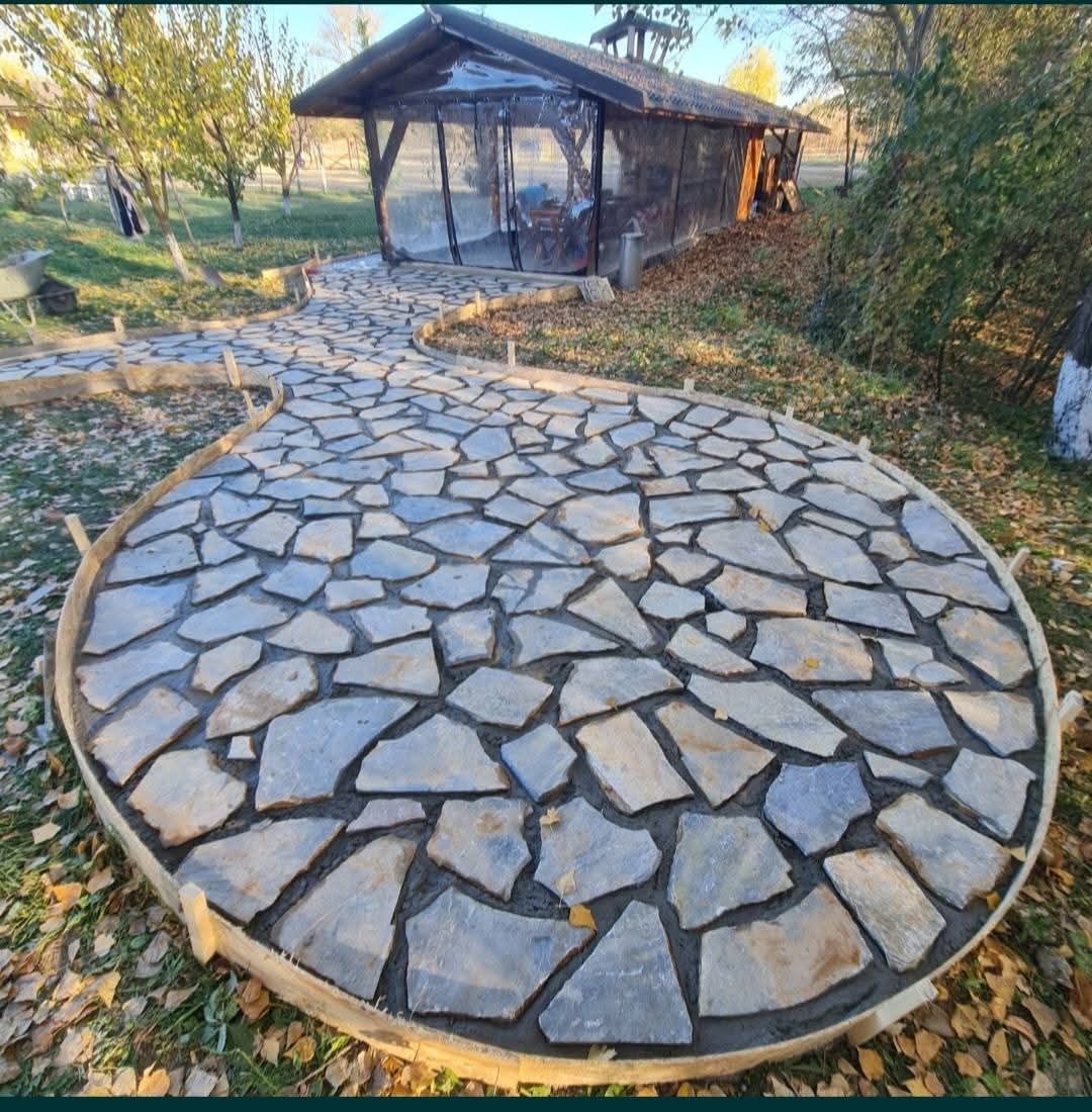 Piatră naturală de munte pentru placari terase alei trotuare curți zid