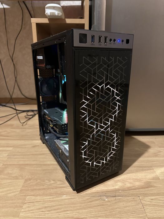Настолен / Gaming Компютър