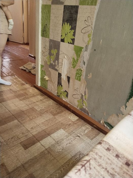 ИПАТЕКА. 1/3/3 АНГРЕН дукент Не кто не прописан  Кирпич.