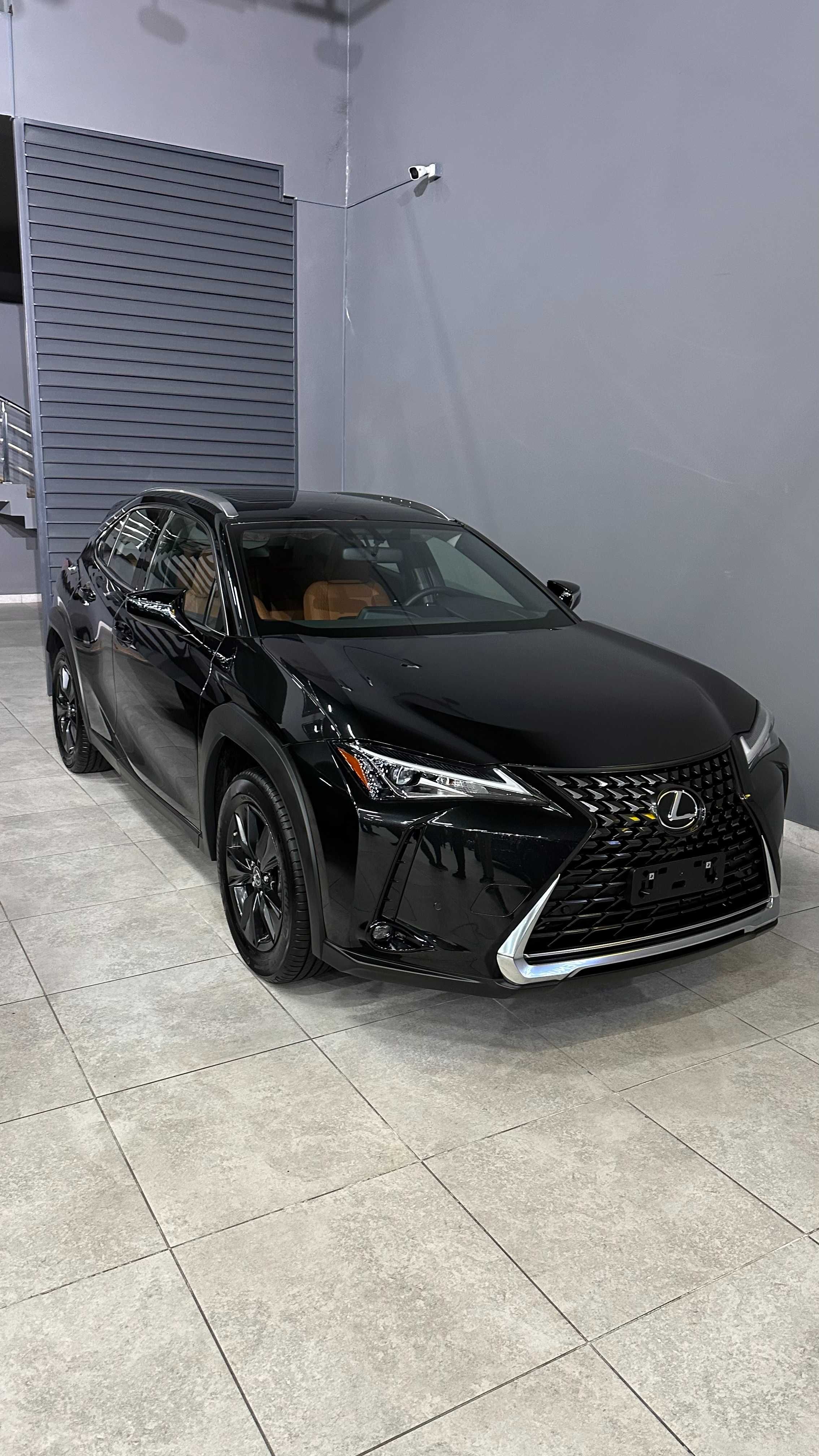 Lexus UX 200 Новый